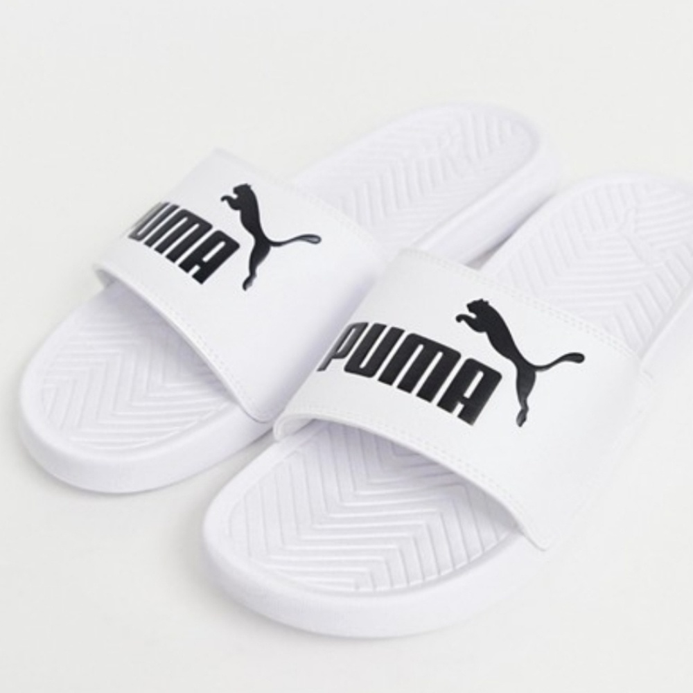 PUMA Popcats Men Slide Sandals. White. Size 11.